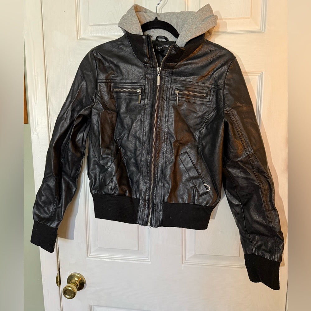 New Look Black faux leather Jacket size L